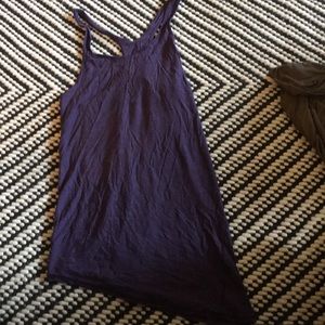 Long tunic lulu lemon tank. Size 8. Fits up to 10